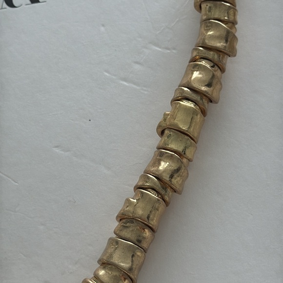 ZARA Shell Necklace - Picture 13 of 14